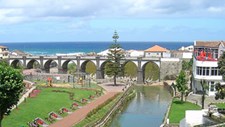Açores formaliza compra de empreendimento para 52 fogos na Ribeira Grande