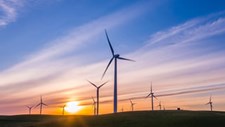 Fixada meta europeia de 32% para renováveis até 2030