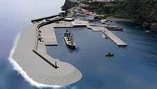 Obra no porto de Lajes das Flores nos Açores lançada em 2023