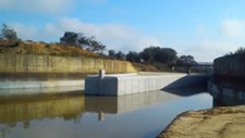 Órgãos de segurança e exploração de pequenas barragens aterro: enquadramento normativo e reabilitação.