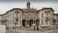 Antiga Fábrica de Madeiras da Feiteira em Gaia vai ser remodelada