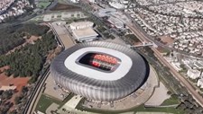A cobertura metálica do Estádio Príncipe Moulay Abdellah em Rabat