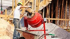 Construção e imobiliário com evolução globalmente positiva até setembro