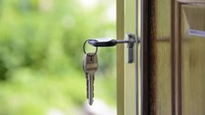 Custos de construção de habitação nova aumentam em abril