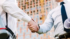 Investimento em construção e VAB do setor cresceram no 4º trimestre