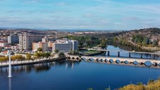 Mirandela quer comprar e reabilitar 97 imóveis para habitação social