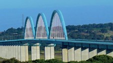 Monitorização de pontes ferroviárias para identificação automática de danos com recurso a inteligência artificial
