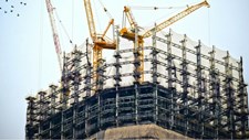 Obras públicas recuam no início de 2026