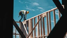 Produção na construção cresceu 5,4% em setembro