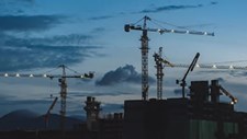 Produção na construção com abrandamento entre agosto e setembro