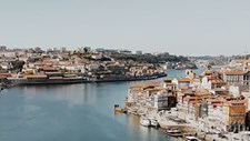 Governo instado a proteger centro histórico de Porto e Gaia