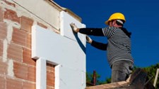 Resistência ao choque de fachadas com ETICS: a influência do isolante