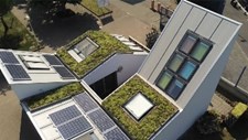 Sistema de cobertura verde no Veluxlab, em Milão