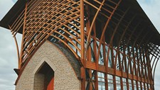 Tendências modernas das Estruturas de Madeira (4): Desenvolvimentos recentes na Arquitetura da Madeira
